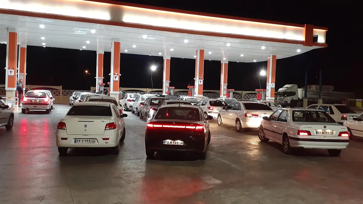 سهمیه ۱۶۰ لیتری و تورم ۰.۲ درصدی؛ ابعاد مصوبه جدید بنزین