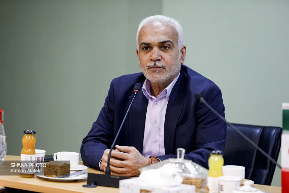 افزایش ۳ هزار بشکه‌ای تولید میدان دارخوین