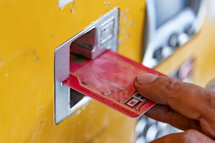 سهم سوخت‌گیری با کارت شخصی افزایش یافت